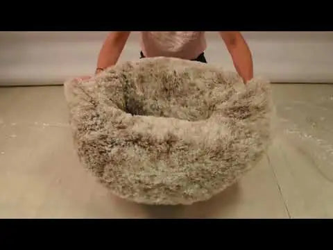 Cuccia Ciambella Poilu Bobby Croci   bauzaarit.myshopify.com