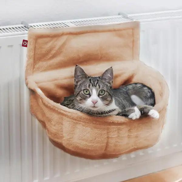 Cuccia da termosifone nicchia in peluche per gatti CanadianCat  Beige bauzaarit.myshopify.com
