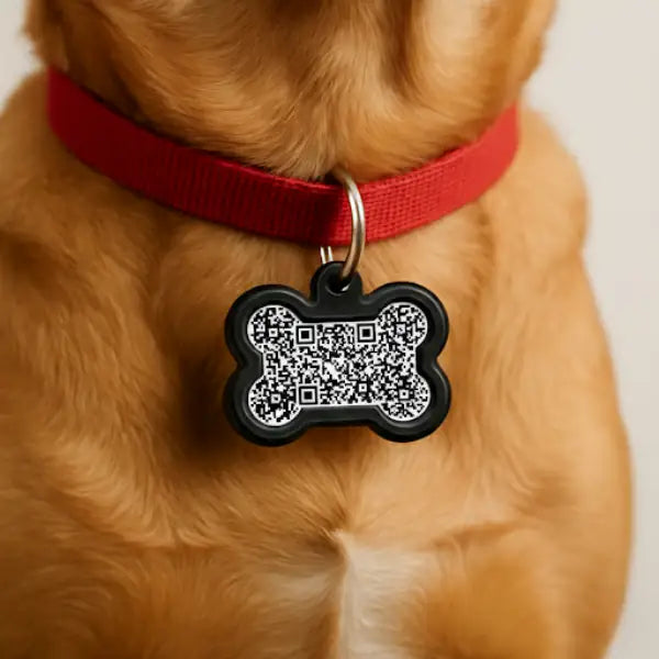 Medaglietta identificativa con Hushtag Plus QR Code Osso My Family   bauzaarit.myshopify.com