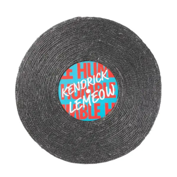 Tiragraffi per gatti disco vinile FuzzYard  Kendrick lemeow bauzaarit.myshopify.com