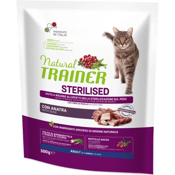 Image of Natural Trainer Adult Sterilised con Anatra - 300 gr Croccantini per gatti Monoproteico crocchette cani