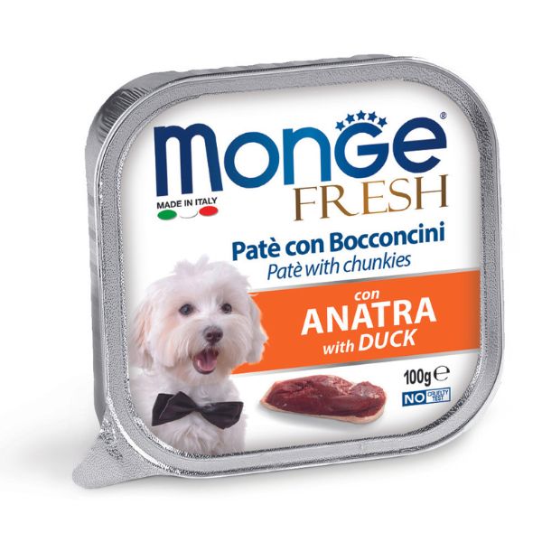 Image of Monge Fresh Adult Patè con bocconcini 100 gr - Bocconcini con Anatra Confezione da 32 pezzi Cibo Umido per Cani