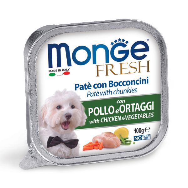 Image of Monge Fresh Adult Patè con bocconcini 100 gr - Bocconcini con Pollo e Verdure Confezione da 32 pezzi Cibo Umido per Cani